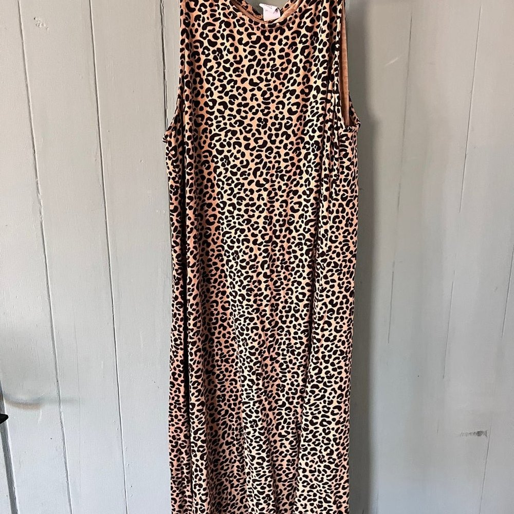 Old navy leopard dress